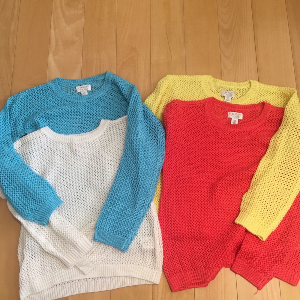 Girl’s sweater bundle - Picture 2 of 5